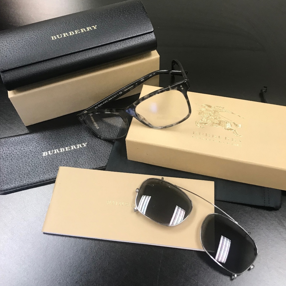 BURBERRY CLIP-ON SUNGLASSES